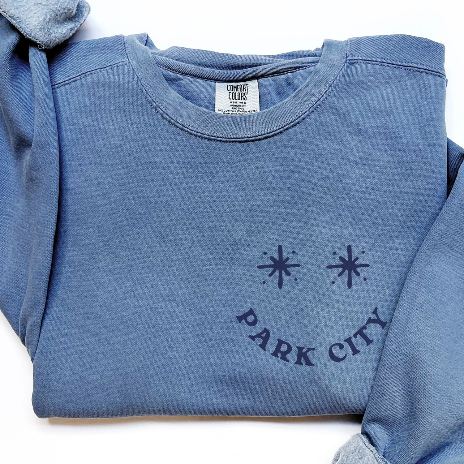Custom Ski Bachelorette Comfort Colors® Crewneck Sweatshirts, Personalized Apres Ski Bach Bride Shirt, Ski Weekend Sweater, Vail Sweat Shirt