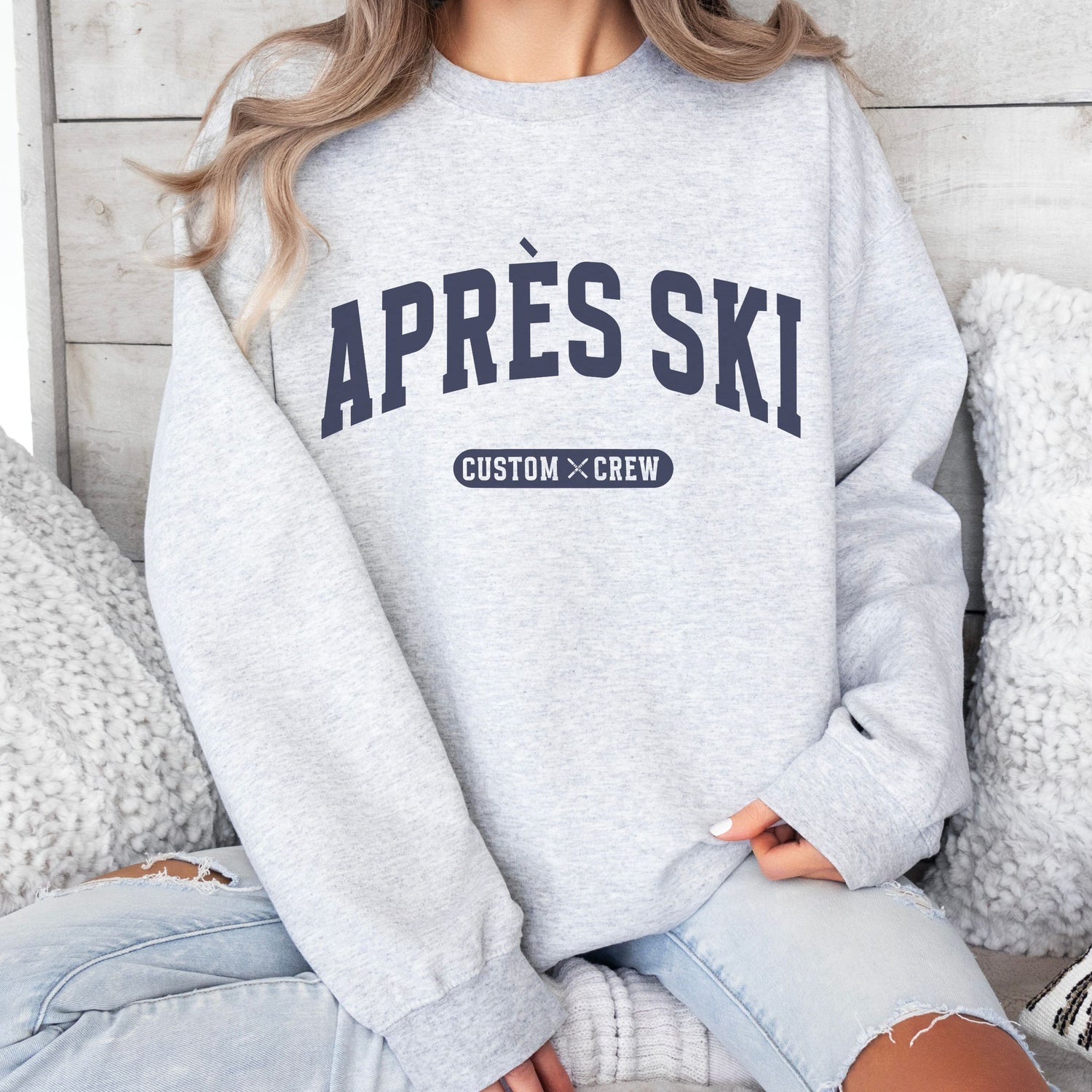 Custom Apres Ski Sweatshirt For Ski Weekend Group Matching Personalized Winter Vacation Shirts, Apres All Day Skiing Sweater Ski Trip Merch