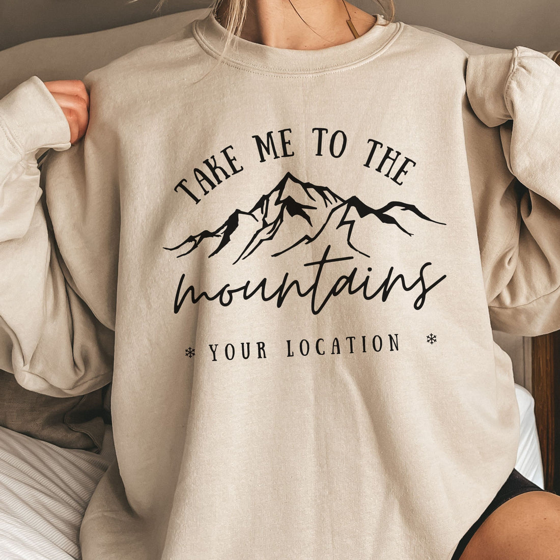 Custom Ski Mountains Sweatshirt For Ski Weekend Group Matching Personalized Family Winter Vacation Shirts Skiing Sweater Ski Trip Merch